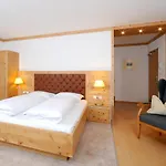 Foersterhaus & Haus Andrea 4* 메이른호픈