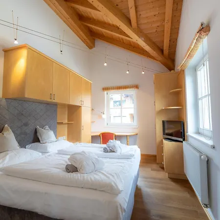 B&B Foersterhaus & Haus Andrea 메이른호픈