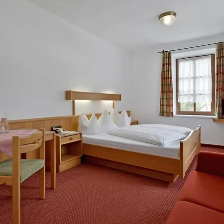 Bed & Breakfast Foersterhaus & Haus Andrea