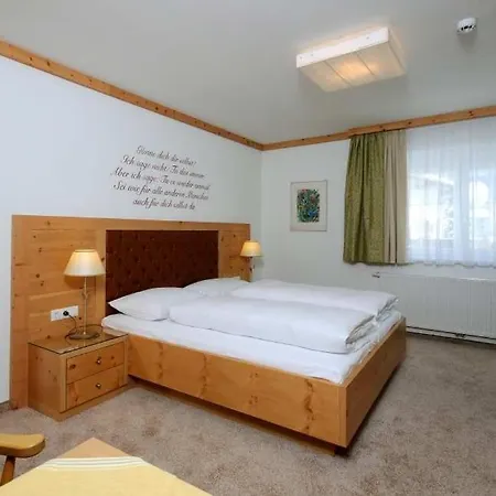 Bed & Breakfast Foersterhaus & Haus Andrea