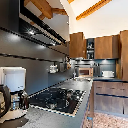 Bed & Breakfast Foersterhaus & Haus Andrea 4*