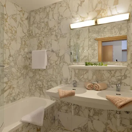Oda ve Kahvaltı Foersterhaus & Haus Andrea 2*